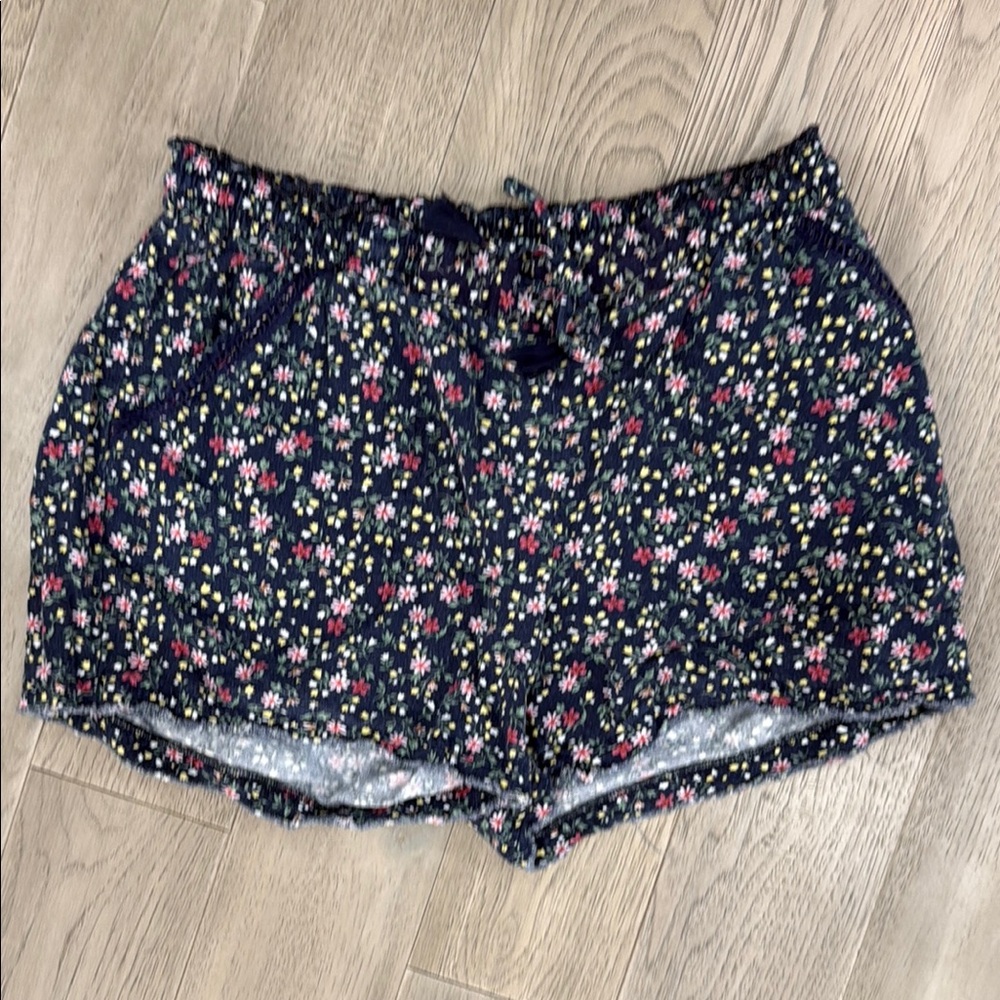 Jolt Women's High Waist Floral Shorts - Navy and Pink